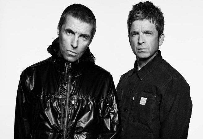 Oasis Mania: noi quarantenni non ci vogliamo vivere in questo presente